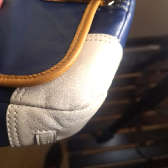 Coach colorblock  small leather crossbody bag - Picture 15 of 16